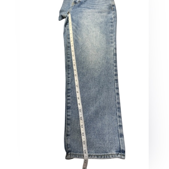 Pacsun High Rise Straight Leg Button Fly Relaxed Jeans Size 27 medium wash - Picture 8 of 12
